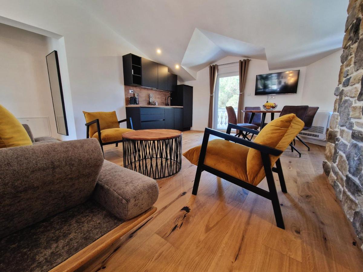 Olivea Luxury Suites Fažana Exteriör bild