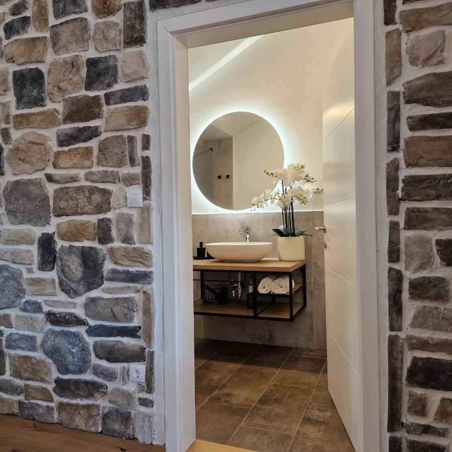 Olivea Luxury Suites Fažana Exteriör bild