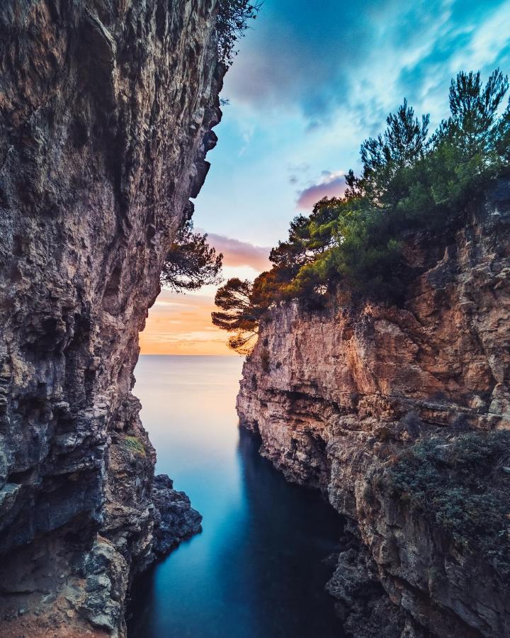 Olivea Luxury Suites Fažana Exteriör bild